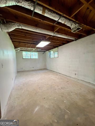 6695 Courtney Drive, Winston, GA 30187
