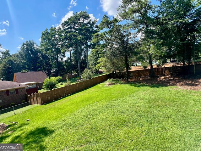 6695 Courtney Drive, Winston, GA 30187