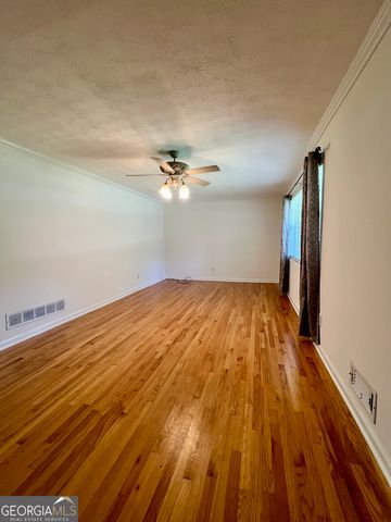 6695 Courtney Drive, Winston, GA 30187
