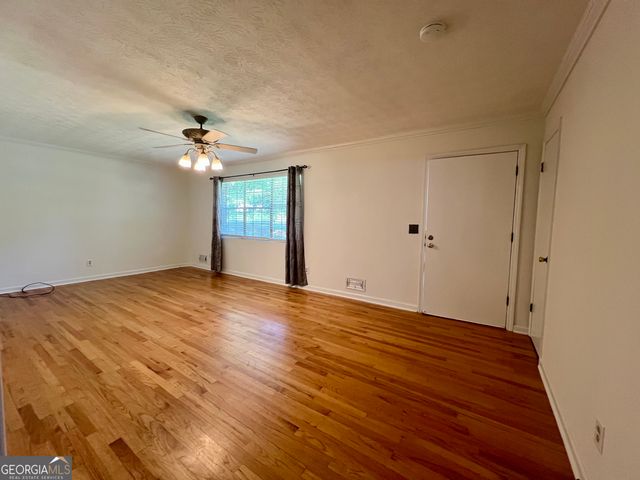 6695 Courtney Drive, Winston, GA 30187