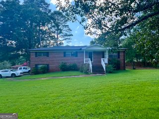 6695 Courtney Drive, Winston, GA 30187