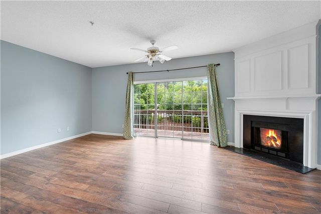 111 Riverstone Commons Circle, Canton, GA 30114