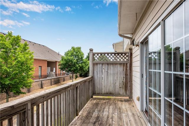 111 Riverstone Commons Circle, Canton, GA 30114