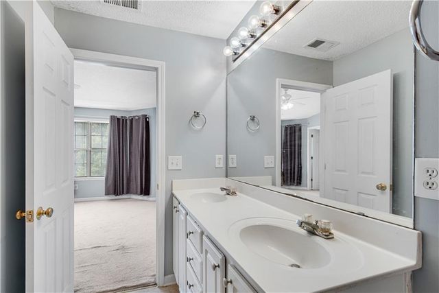 111 Riverstone Commons Circle, Canton, GA 30114