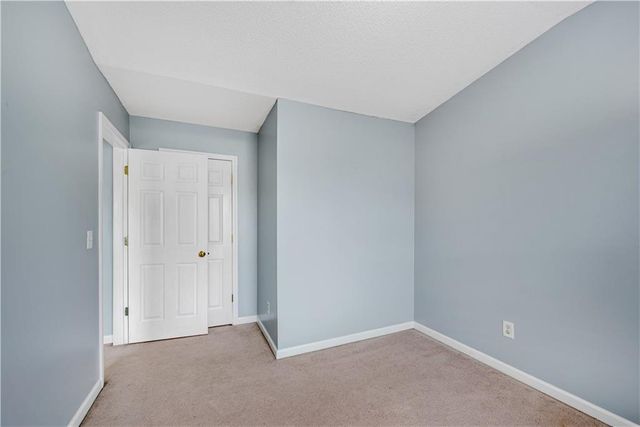 111 Riverstone Commons Circle, Canton, GA 30114