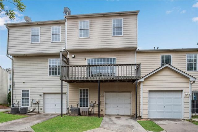 111 Riverstone Commons Circle, Canton, GA 30114