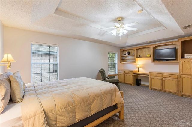 907 Lake View Drive, Mission, TX 78572