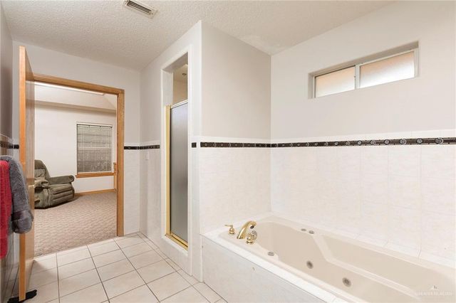 907 Lake View Drive, Mission, TX 78572