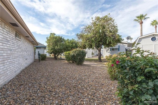 907 Lake View Drive, Mission, TX 78572