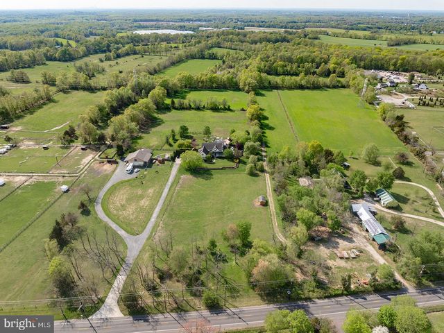 307 MEDFORD MOUNT HOLLY RD, Medford, NJ 08055