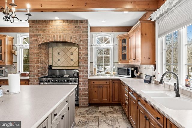 307 MEDFORD MOUNT HOLLY RD, Medford, NJ 08055