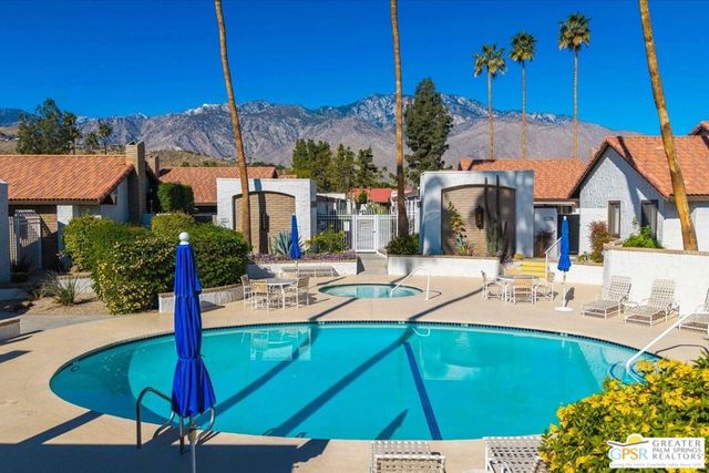 2277 S Gene Autry Trail E, Palm Springs, CA 92264