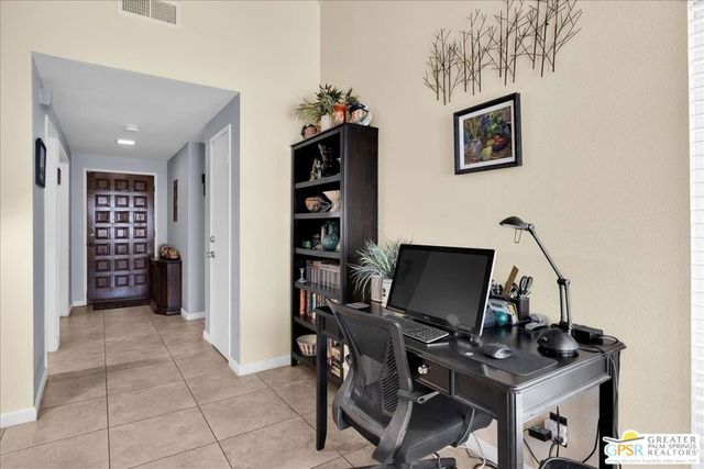 2277 S Gene Autry Trail E, Palm Springs, CA 92264