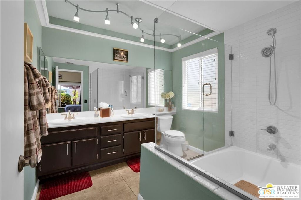 Image 20 of property listing at 2277 S Gene Autry Trail E, Palm Springs, CA 92264