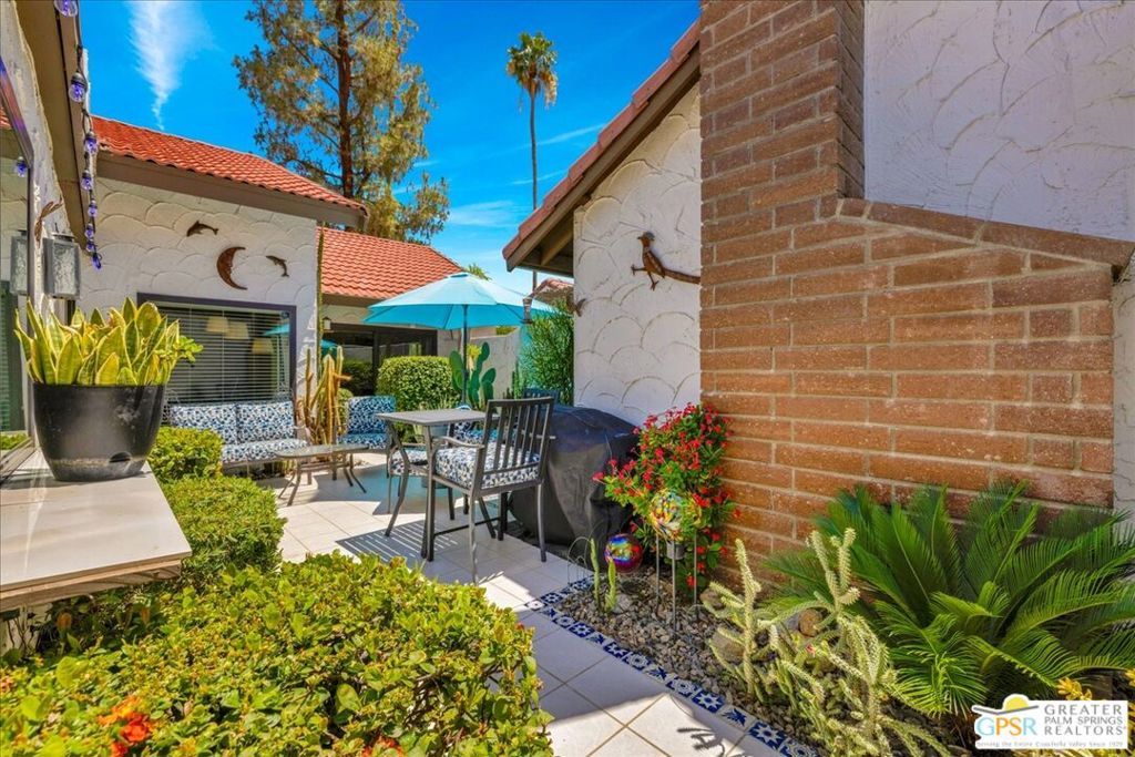 Image 28 of property listing at 2277 S Gene Autry Trail E, Palm Springs, CA 92264