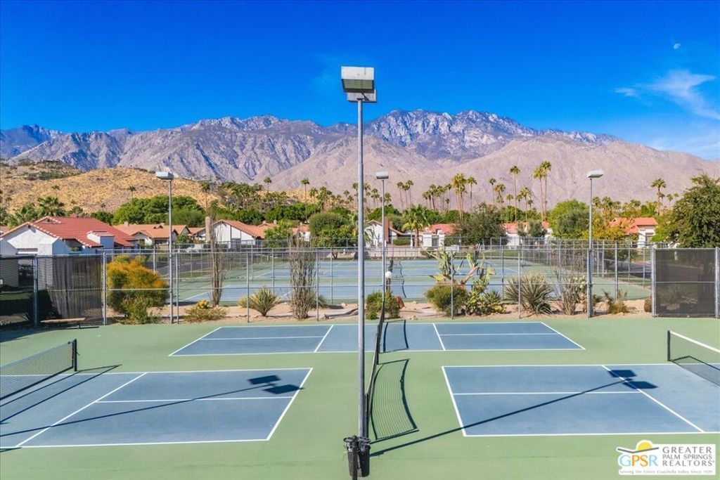 Image 38 of property listing at 2277 S Gene Autry Trail E, Palm Springs, CA 92264