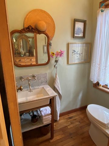 100 N Canyon Rd., Fort Davis, TX 79734