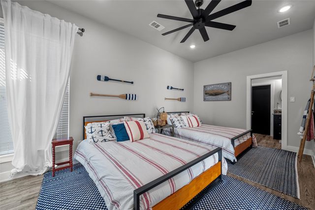 177 Bold Springs Court, West, TX 76691