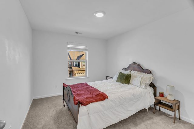 156 Rising Pvt Ln, Gallatin, TN 37066