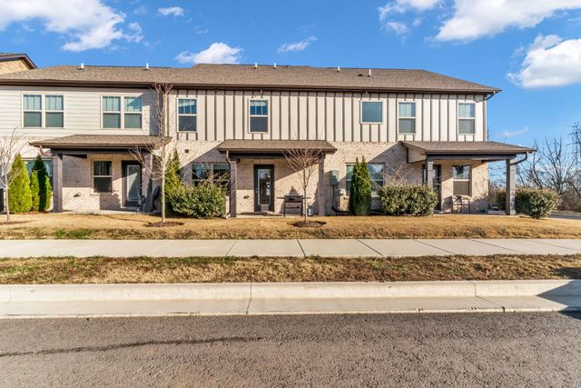 156 Rising Pvt Ln, Gallatin, TN 37066