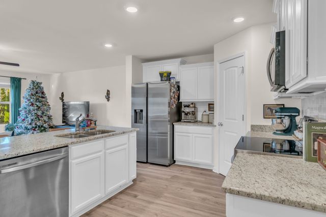 156 Rising Pvt Ln, Gallatin, TN 37066