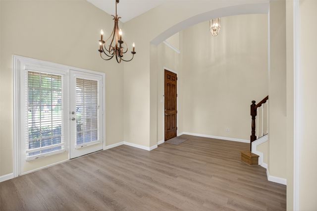 2616 Cove Drive, Grand Prairie, TX 75054