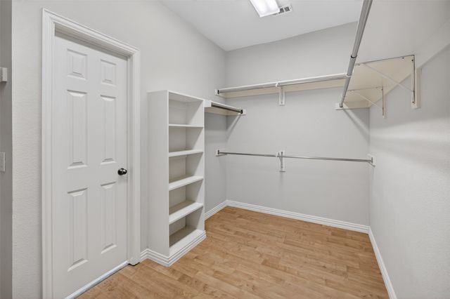2616 Cove Drive, Grand Prairie, TX 75054