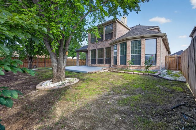 2616 Cove Drive, Grand Prairie, TX 75054