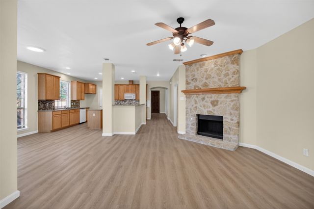 2616 Cove Drive, Grand Prairie, TX 75054