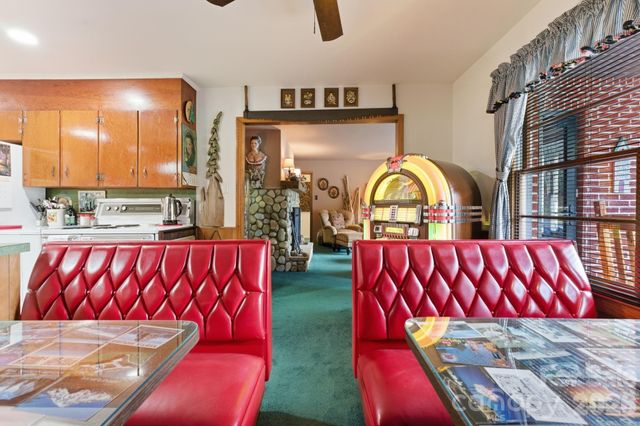 504 Greens Creek Road, Sylva, NC 28779