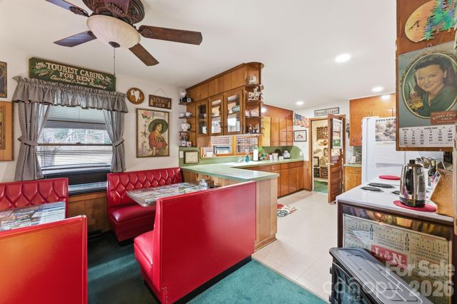 504 Greens Creek Road, Sylva, NC 28779