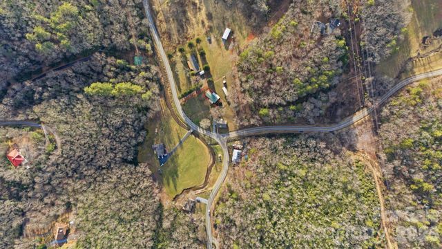 504 Greens Creek Road, Sylva, NC 28779