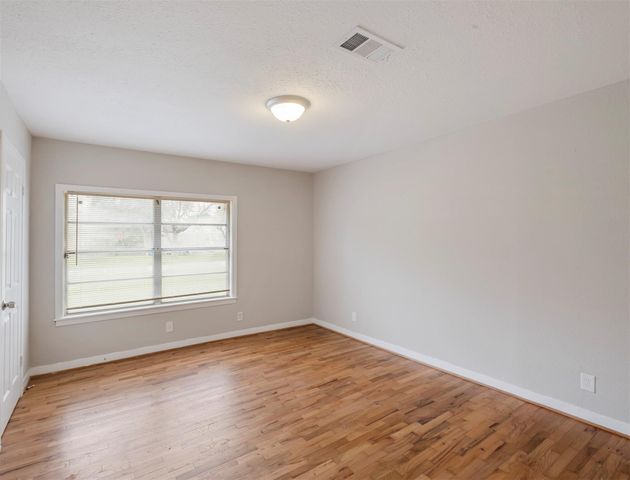 8248 Hartford Street, Houston, TX 77017