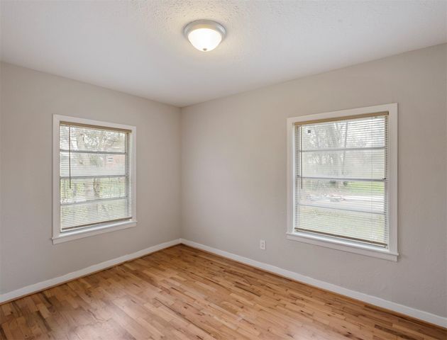 8248 Hartford Street, Houston, TX 77017