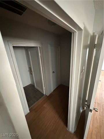 622 West McWilliams Avenue 6, Las Vegas, NV 89106