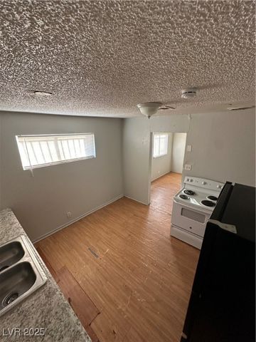 622 West McWilliams Avenue 6, Las Vegas, NV 89106