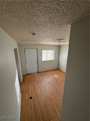 622 West McWilliams Avenue 6, Las Vegas, NV 89106