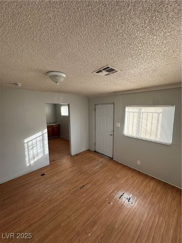 622 West McWilliams Avenue 6, Las Vegas, NV 89106