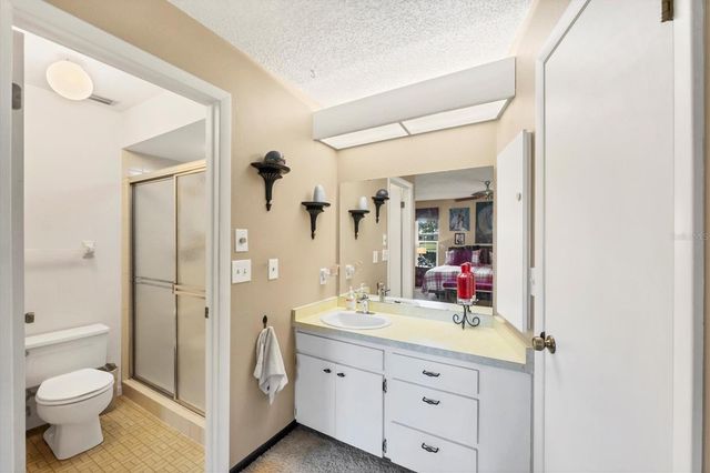 4101 CENTER GATE BOULEVARD 1, Sarasota, FL 34233