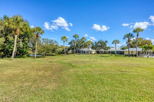 4101 CENTER GATE BOULEVARD 1, Sarasota, FL 34233