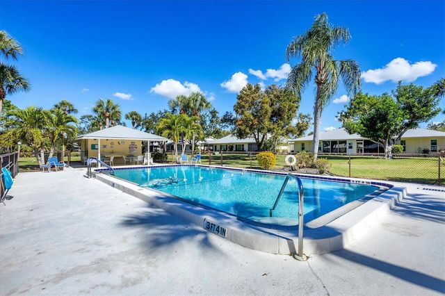 4101 CENTER GATE BOULEVARD 1, Sarasota, FL 34233