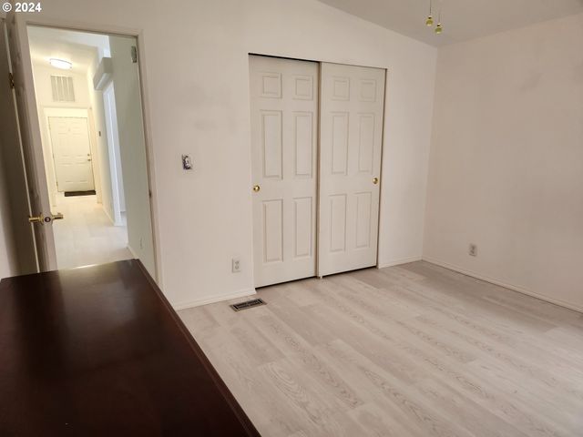 1675 KRISTI Loop, Lakeside, OR 97449