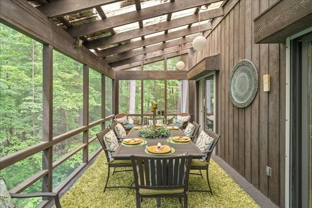 823 Skylane, Union, NY 13760