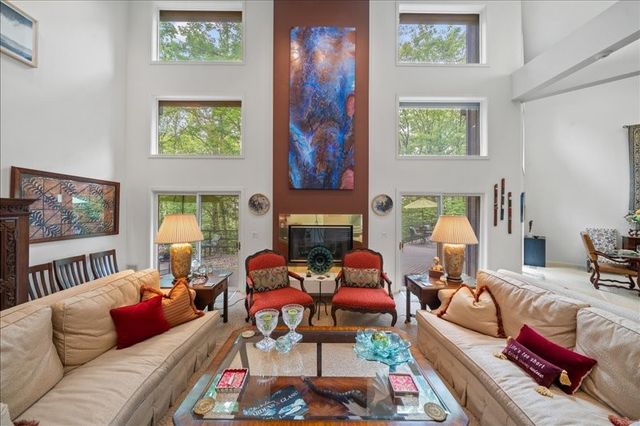 823 Skylane, Union, NY 13760