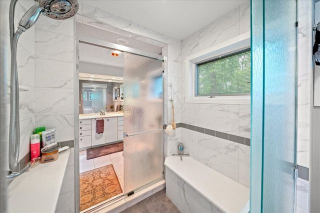 823 Skylane, Union, NY 13760