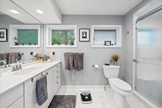 823 Skylane, Union, NY 13760