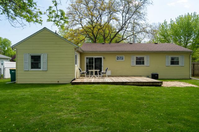 5848 Grassmere Street, Portage, MI 49024