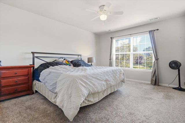 1404 Remington Court, Grayslake, IL 60030