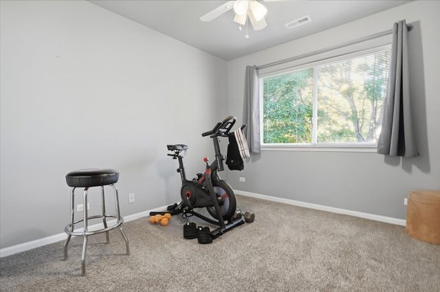 1404 Remington Court, Grayslake, IL 60030