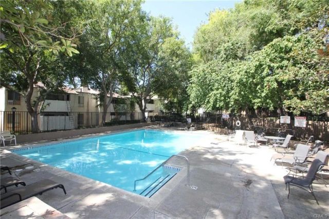 10331 Lindley Avenue 221, Porter Ranch, CA 91326